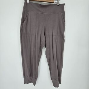 Lululemon grey alighn capri jogger loose pull on pocket pants size  10